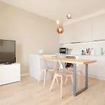 Podium - Qui Vende Immobiliare - Per Solo Famiglie * Lido di Jesolo